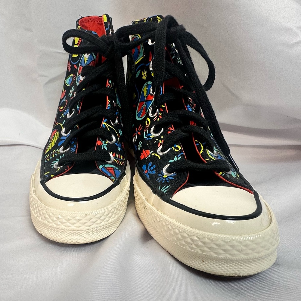 Converse Chuck Taylor 70 Hi Peace And Unity sneaker.